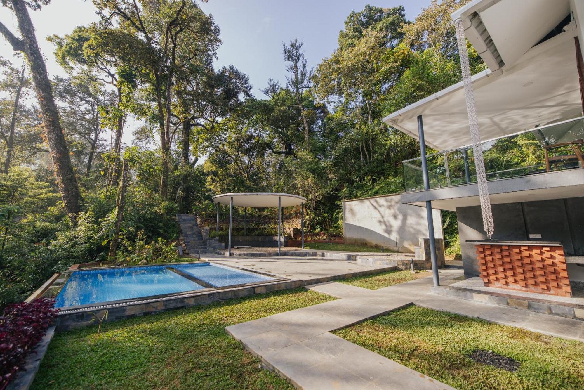 Elixir Woods Luxury Resort And Spa, Munnar Exterior photo