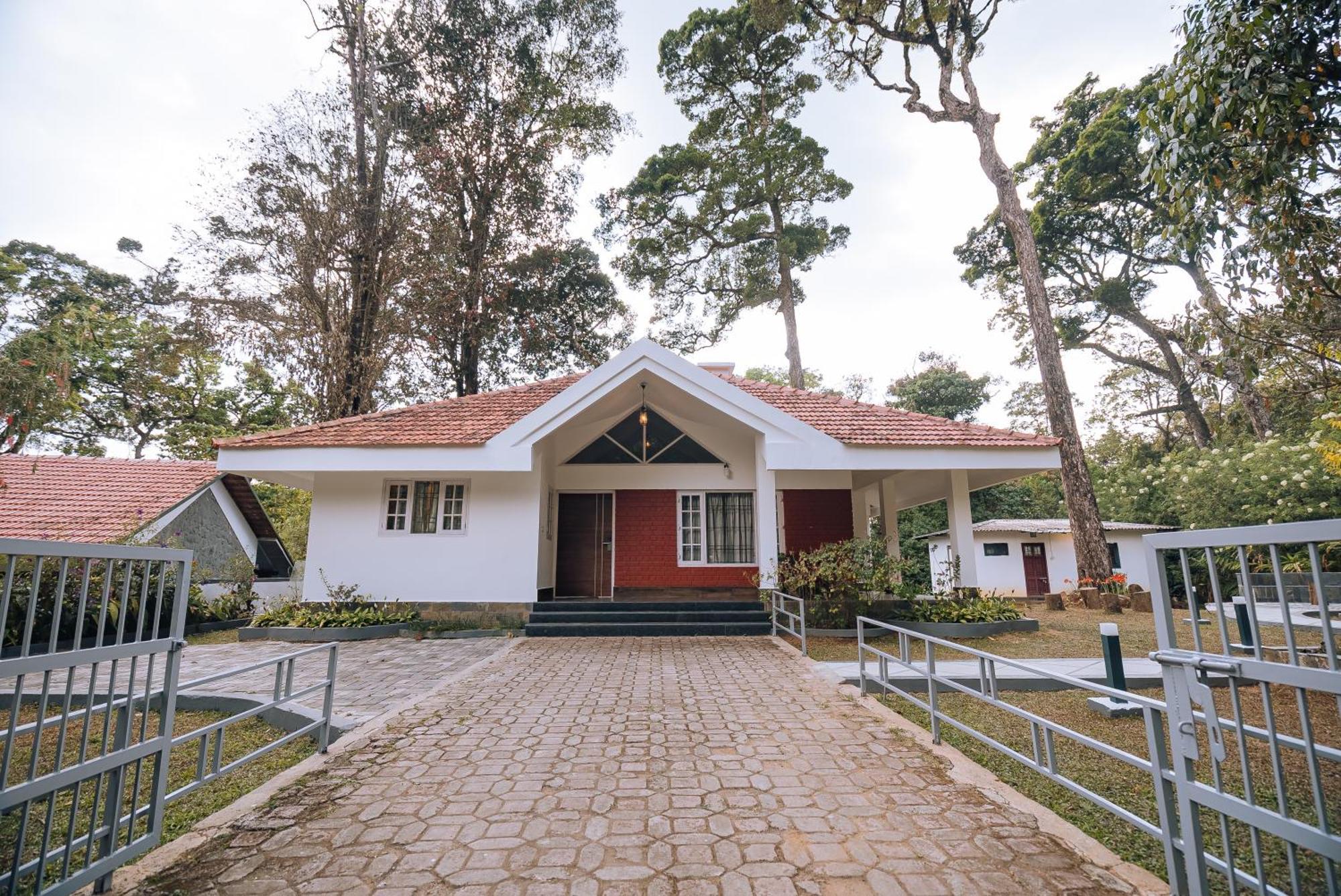 Elixir Woods Luxury Resort And Spa, Munnar Exterior photo
