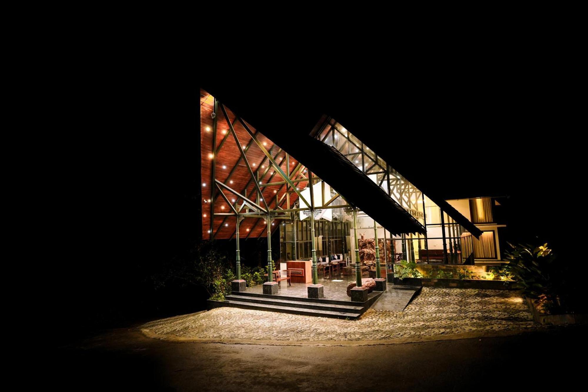 Elixir Woods Luxury Resort And Spa, Munnar Exterior photo